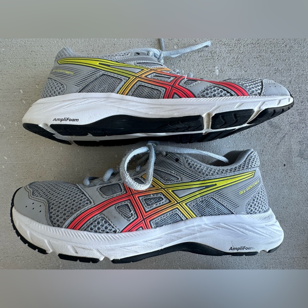 ASICS Women’s Light Gray Mesh Athletic Shoes with Red and Yellow Accents - Picture 8 of 10